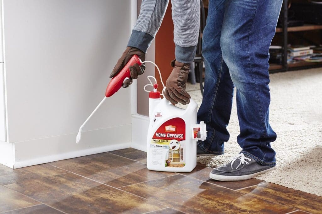 Ortho Home Defense MAX Insect Killer for Indoor  Perimeter1 with Comfort Wand - Kills Ants, Cockroaches, Spiders, Fleas, Ticks  Other Listed Bugs, Creates a Bug Barrier, 1.1 gal.